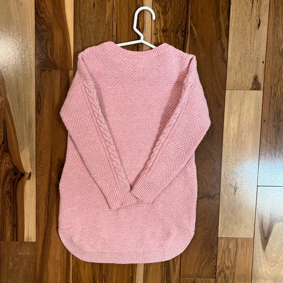 GAP. Size S (6-7 years, girls). Pink sequin tunic sweater. - Picture 2 of 5
